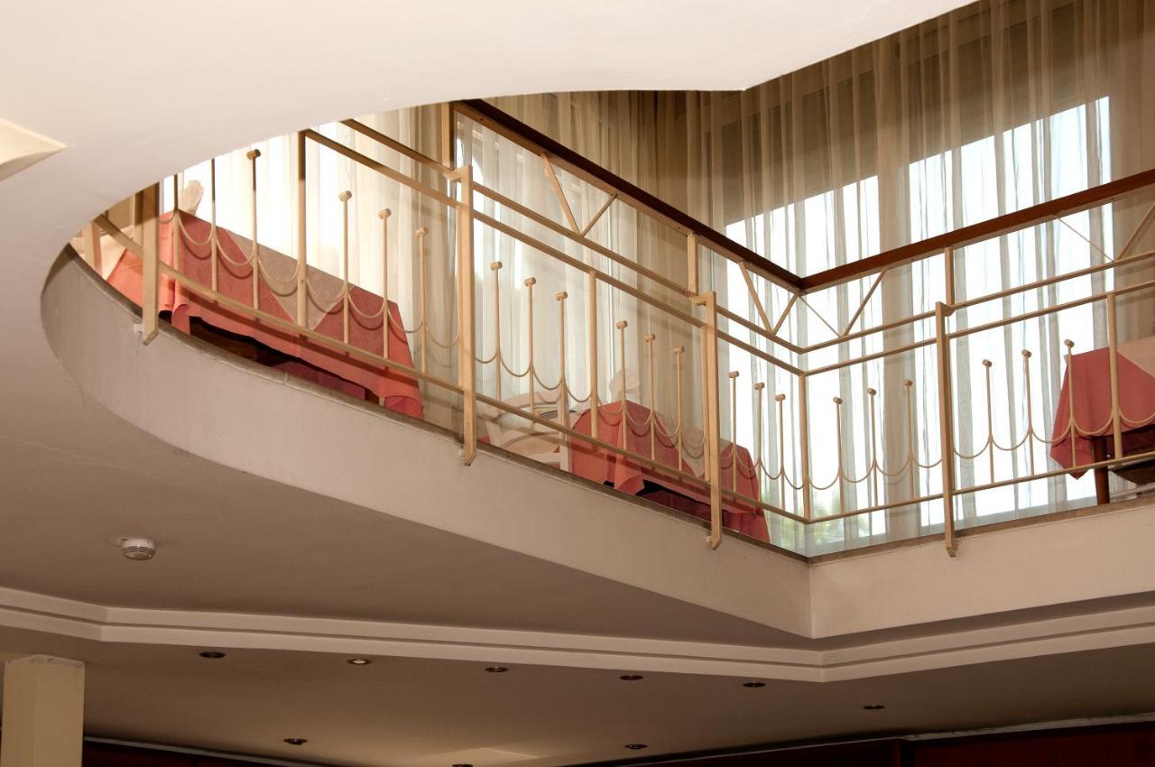Hotel Rugantino Cesenatico Luaran gambar