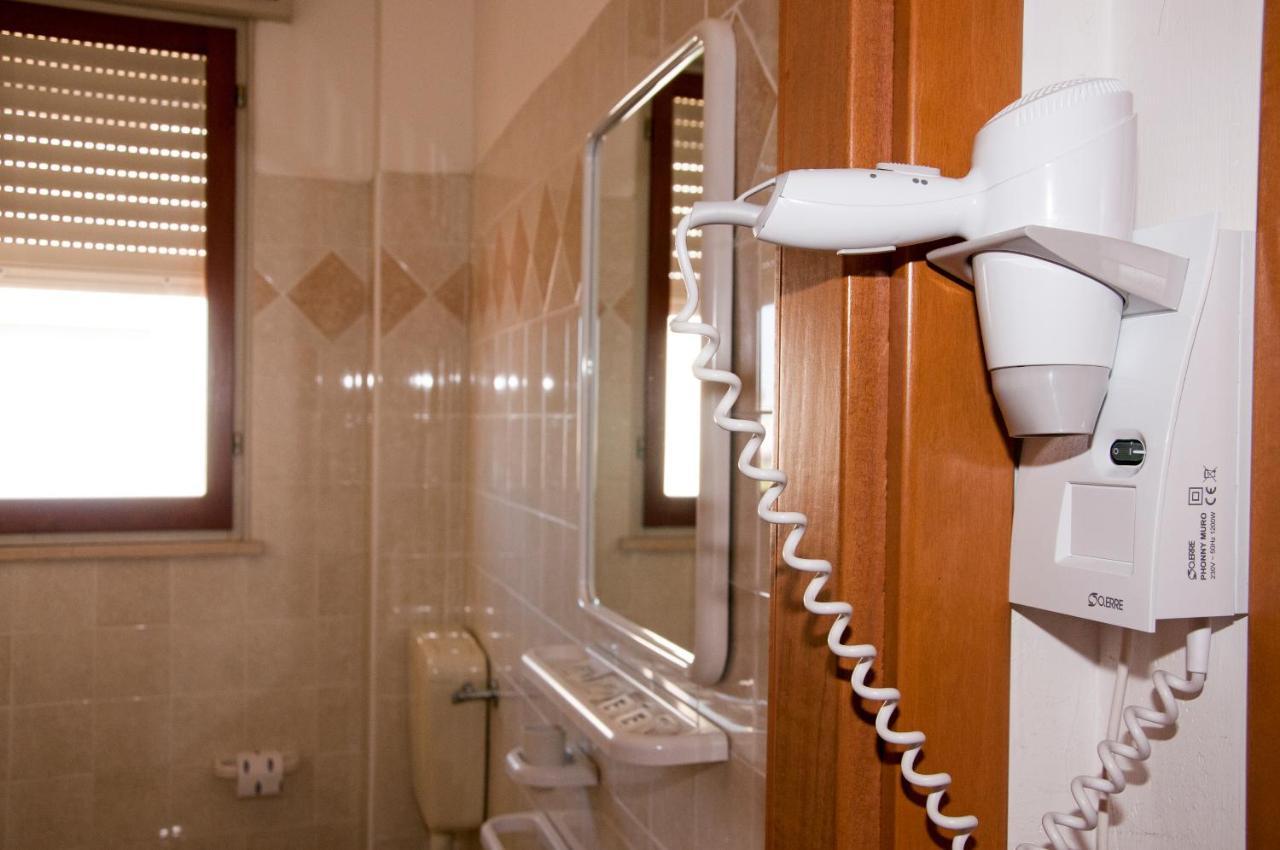 Hotel Rugantino Cesenatico Luaran gambar