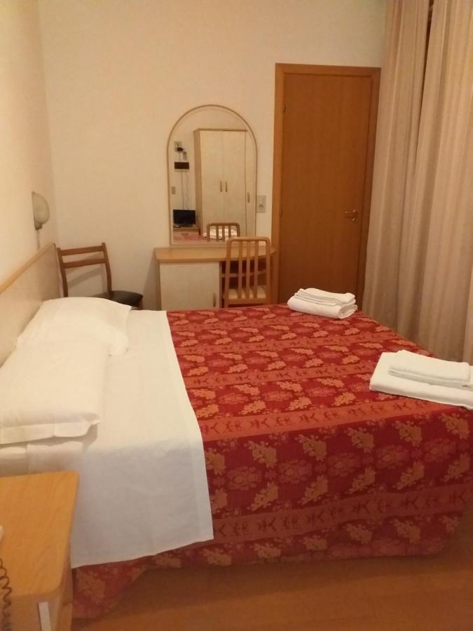 Hotel Rugantino Cesenatico Luaran gambar